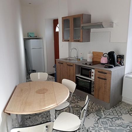 Appart Proche Toutes Commodites Souvigny Exteriör bild